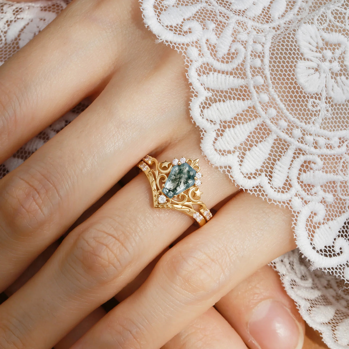 Coffin Cut Moss Agate Moissanite Star Accent Bridal Ring Set-Loffin