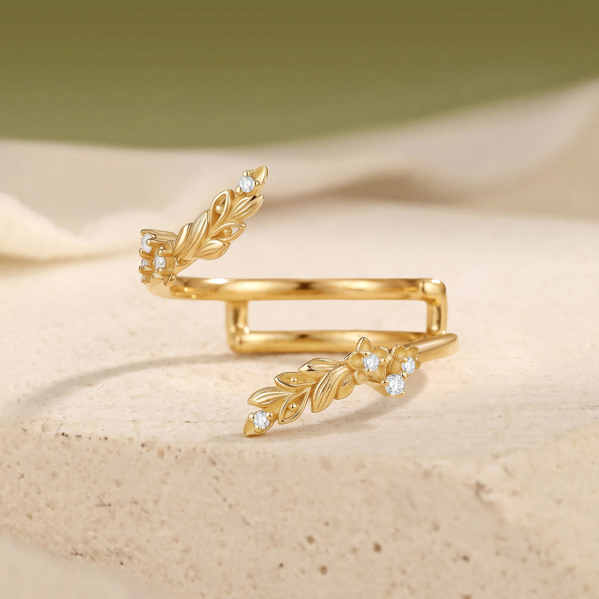 Refined Leaf Stackable Moissanite Wedding Ring Set