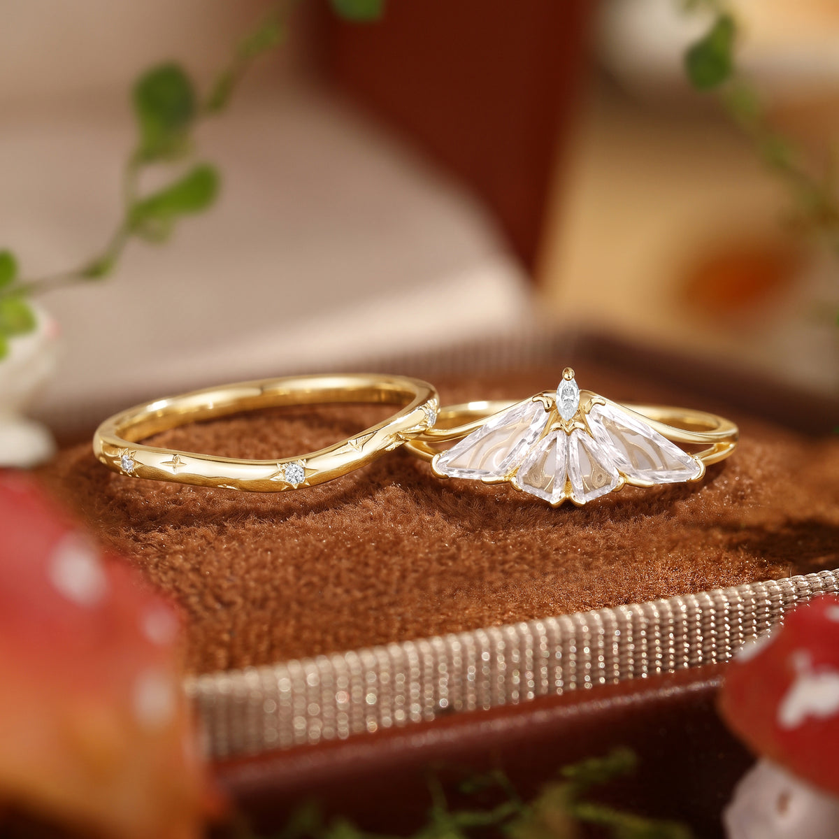 Moth Wing Fantasy Cut Moissanite Bridal Set - Lirael