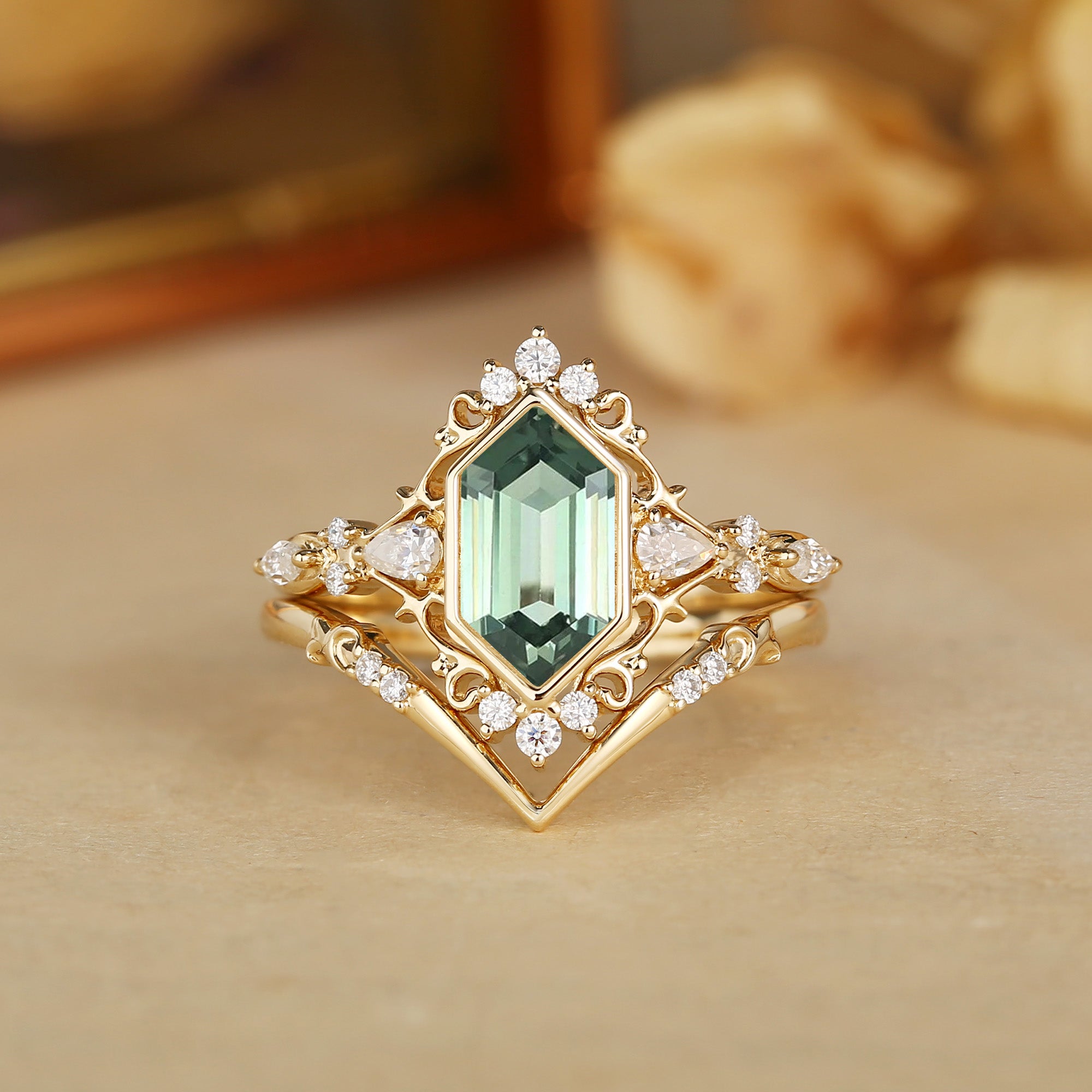 Hexagon Cut  Green Sapphire Princesscore Vintage Bridal Set 2pcs - Swan