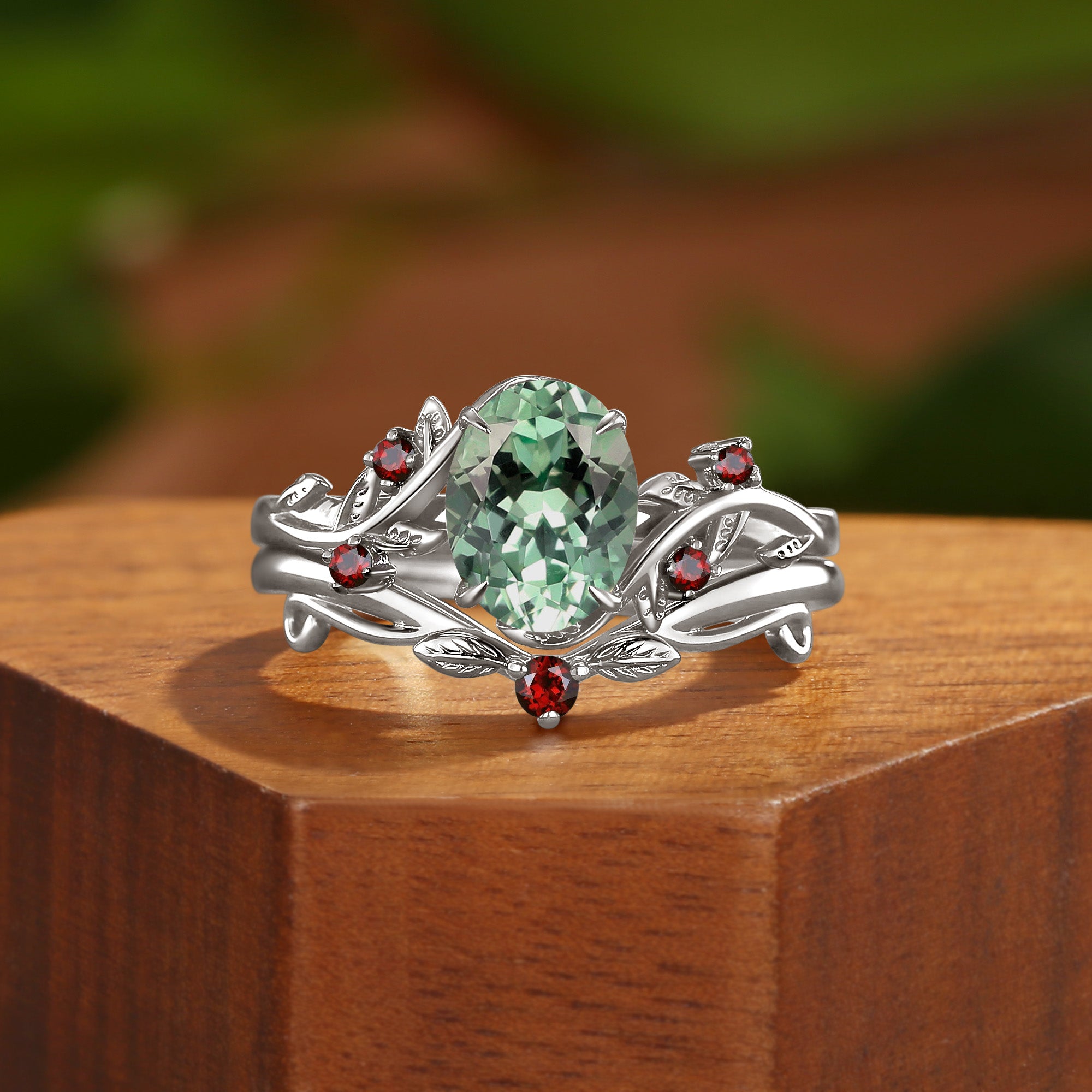 Ilaria - Vintage Green Sapphire & Leaf Cluster Bridal Set 2pcs