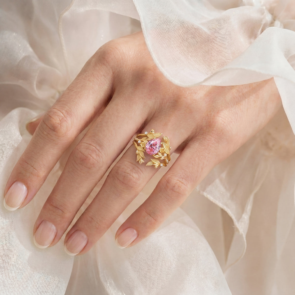 Pear Cut Lab Padparadscha Sapphire Leafy Floral Bridal Set 2pcs-Soleille