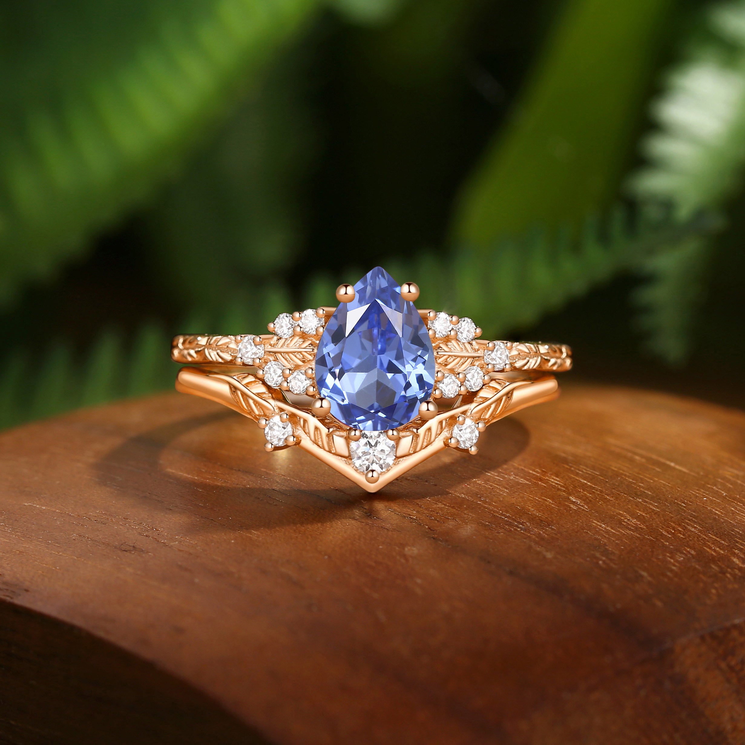 Leaf Nature Inspired Pear Cut Cornflower Blue Sapphire Engagement Ring Set 2pcs - Hortense