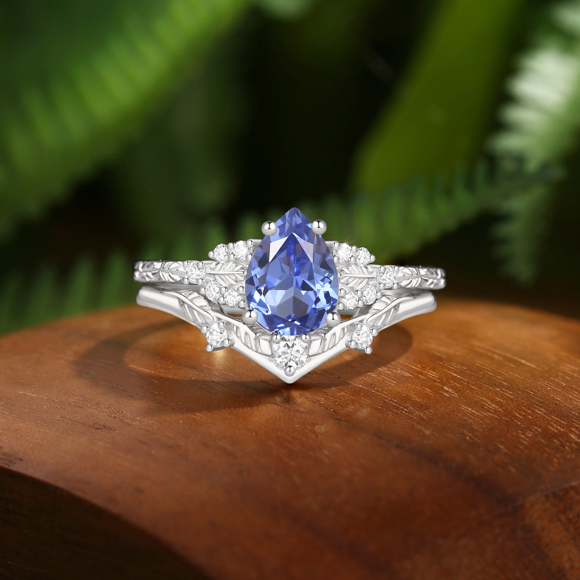 Leaf Nature Inspired Pear Cut Cornflower Blue Sapphire Engagement Ring Set 2pcs - Hortense