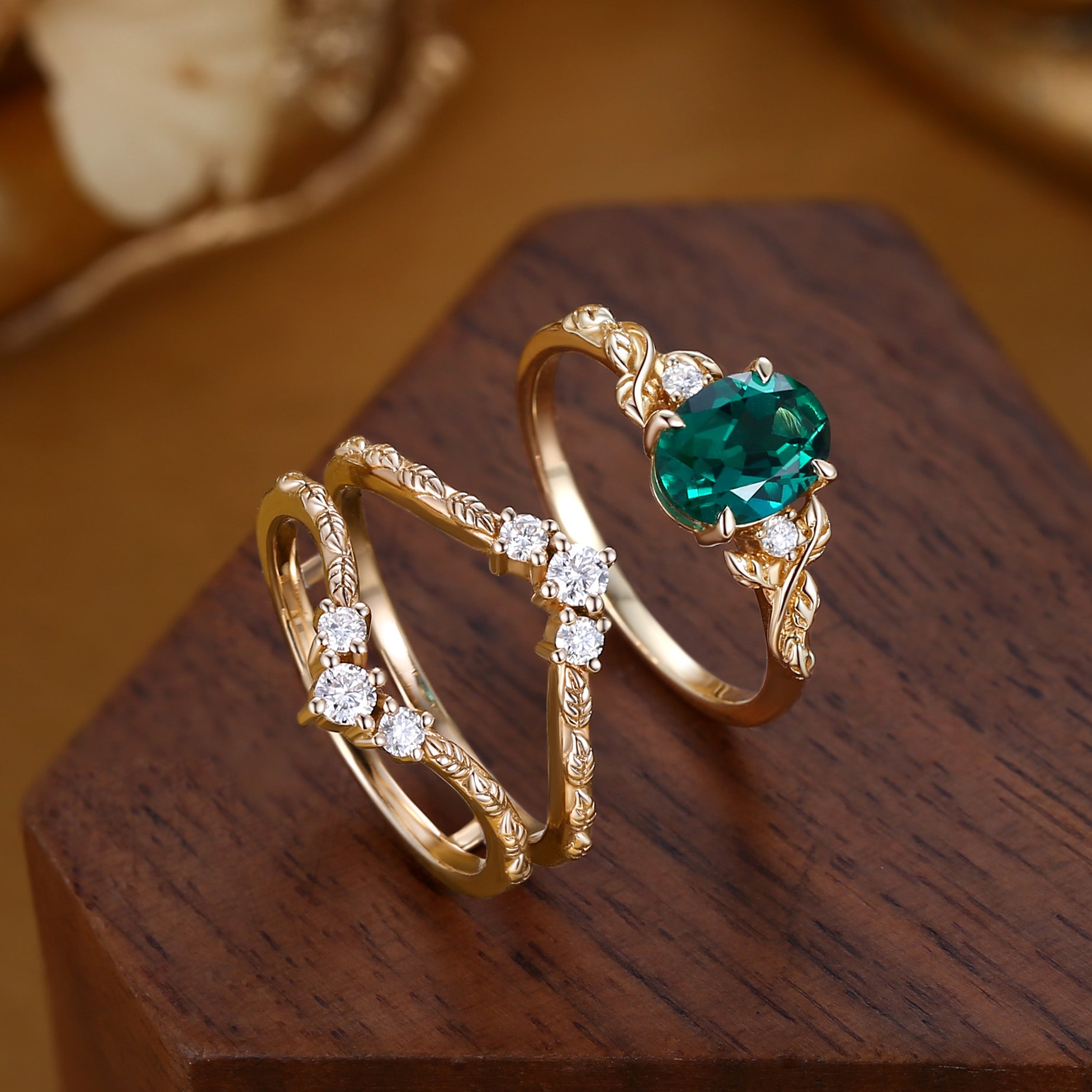 Josephine - Lab Emerald Oval Cut Leafy Filigree Bridal Set 2pcs