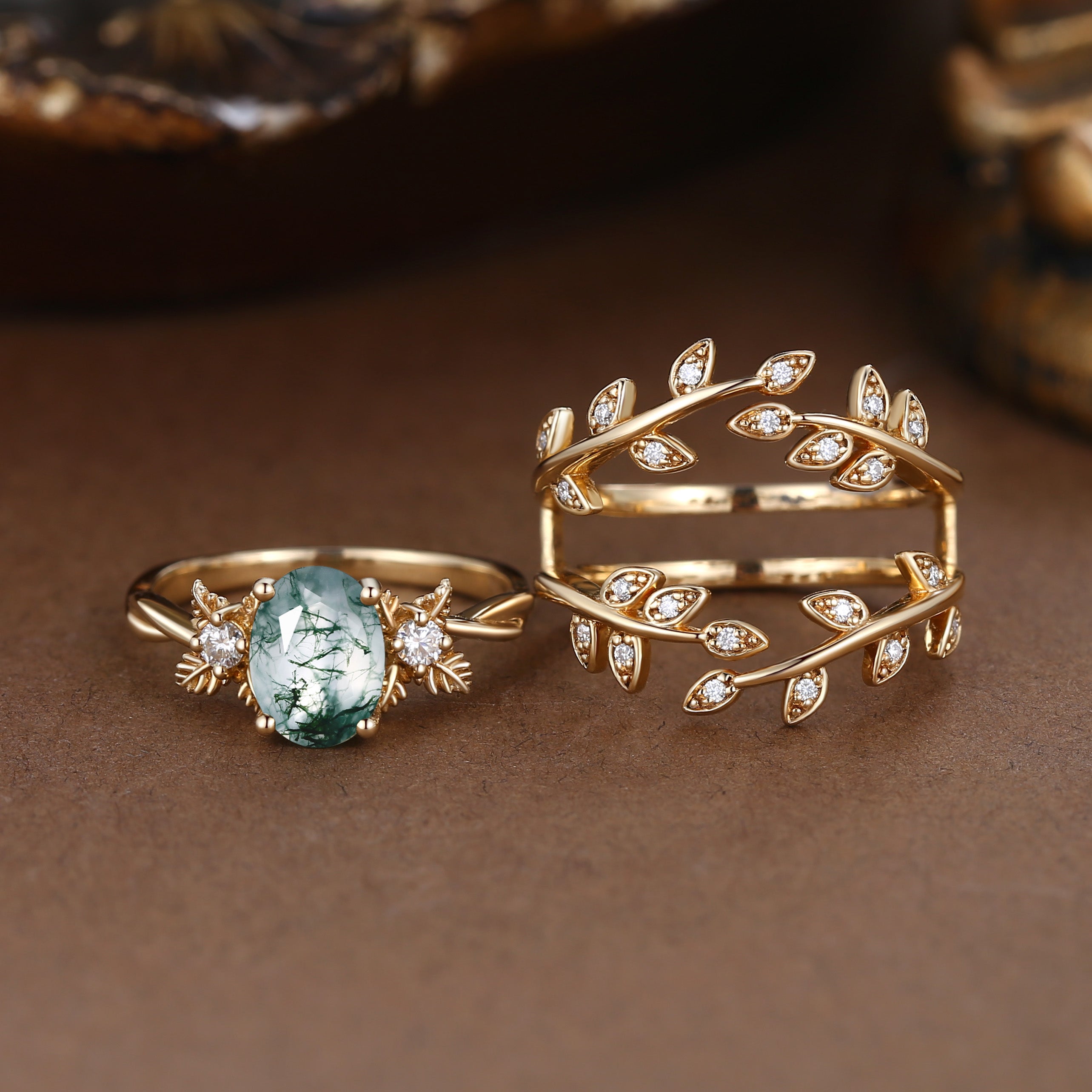 Léonie - Oval Cut Moss Agate Leafy Enhancer Ring Set 2pcs