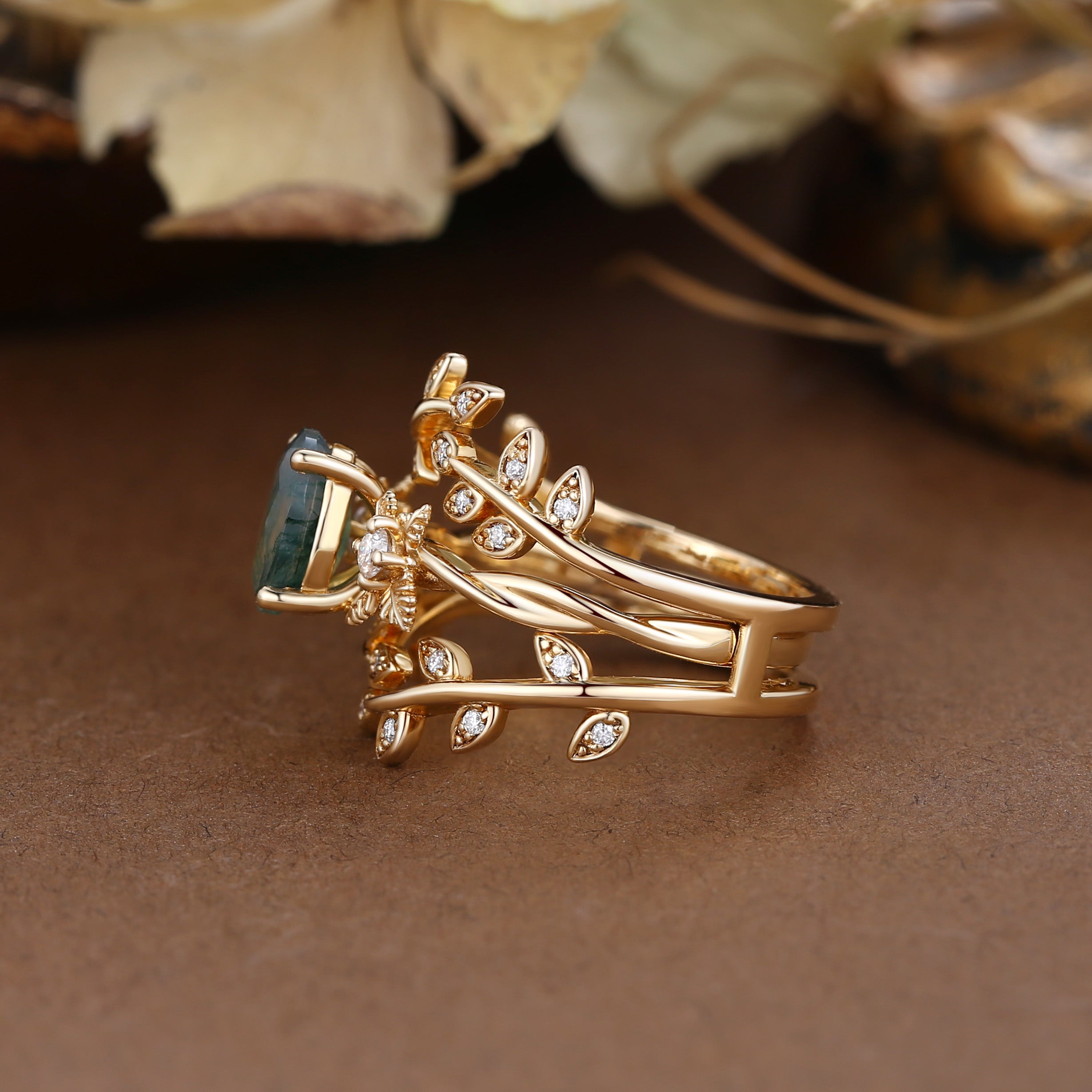 Léonie - Oval Cut Moss Agate Leafy Enhancer Ring Set 2pcs