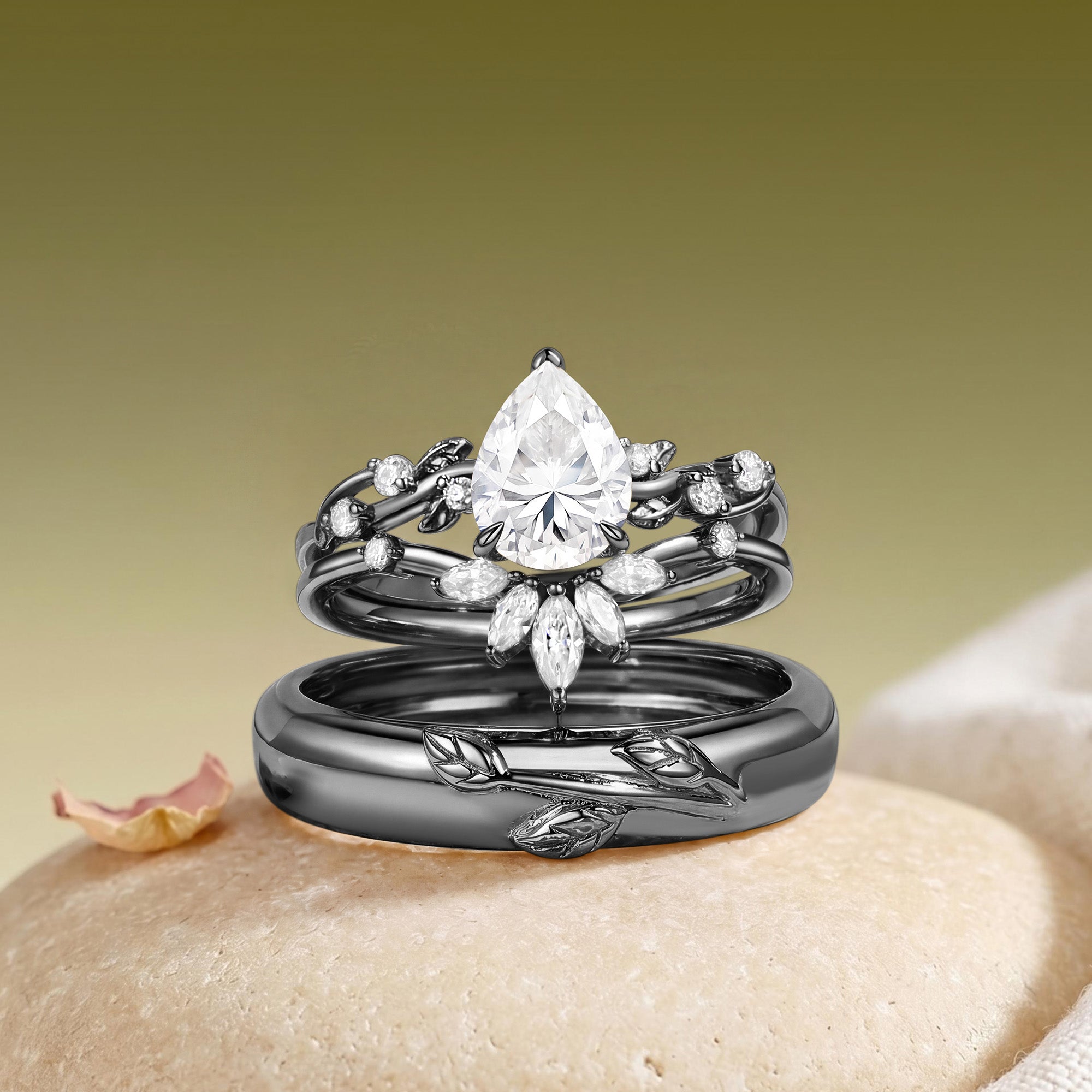Clarissa - Moissanite Pear Cut Leafy Gold Couple Ring Set