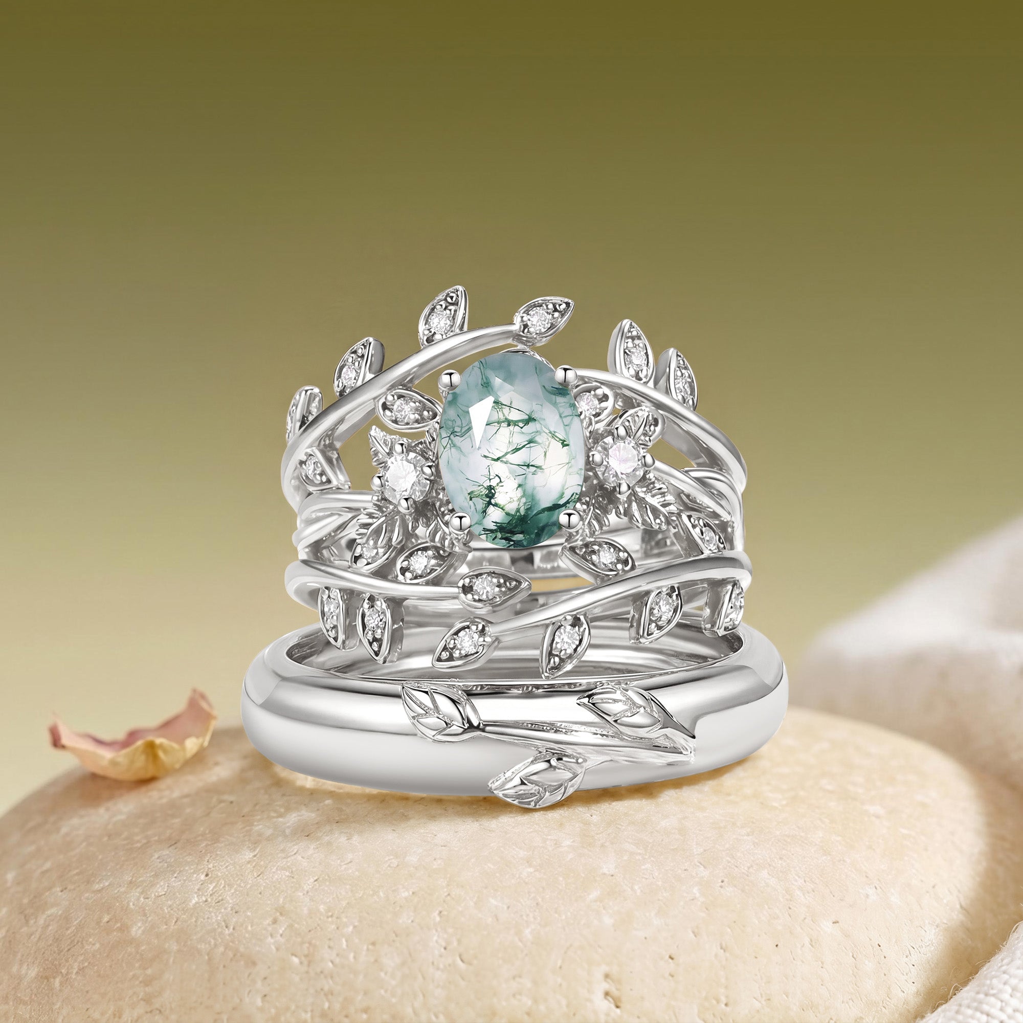 Oval Cut Moss Agate Leafy Gold Couple Ring Set - Léonie