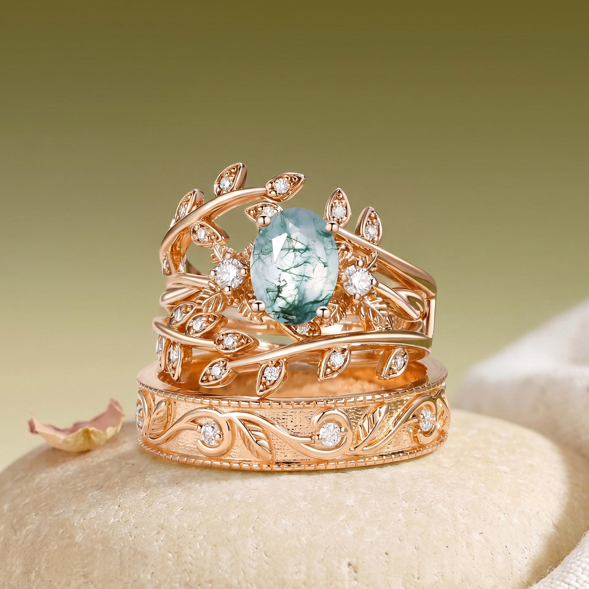 Léonie - Oval Cut Moss Agate Leafy Couple Ring Set