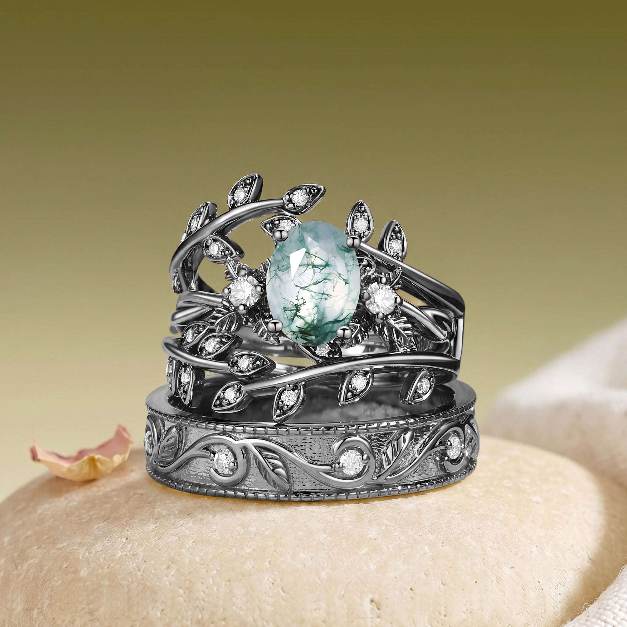Léonie - Oval Cut Moss Agate Leafy Couple Ring Set