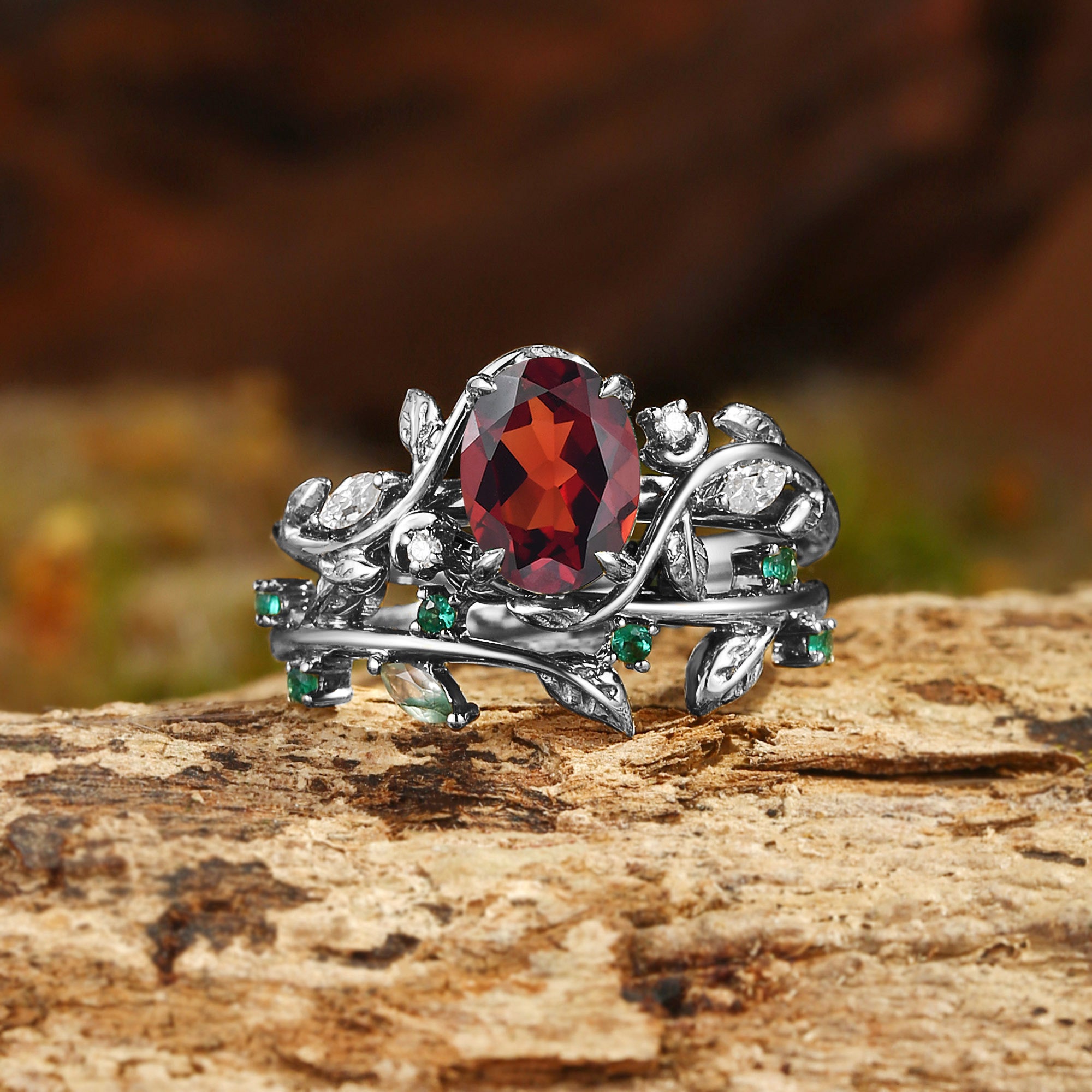 Désirée - Oval Cut Garnet Branch Leafy Engagement Ring Set 2pcs