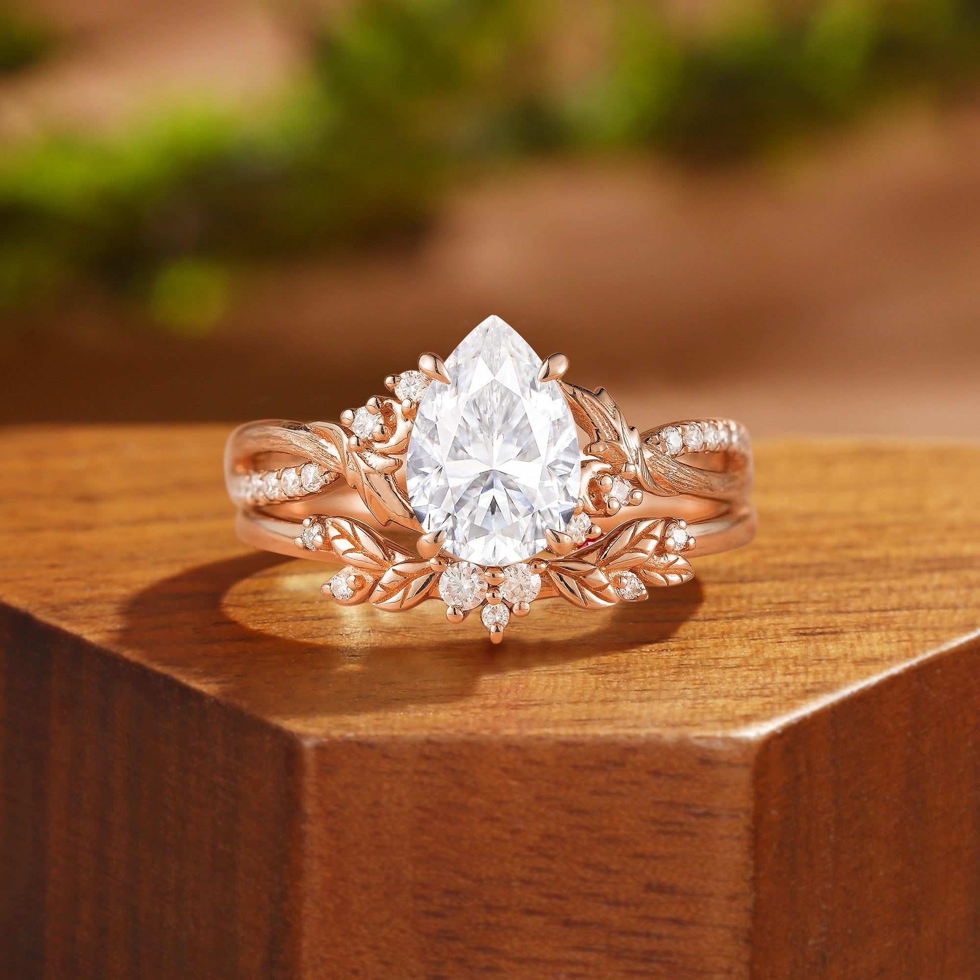 Clarissa  - Celestial Pear Moissanite with Leafy Engagement Ring Set 2pcs