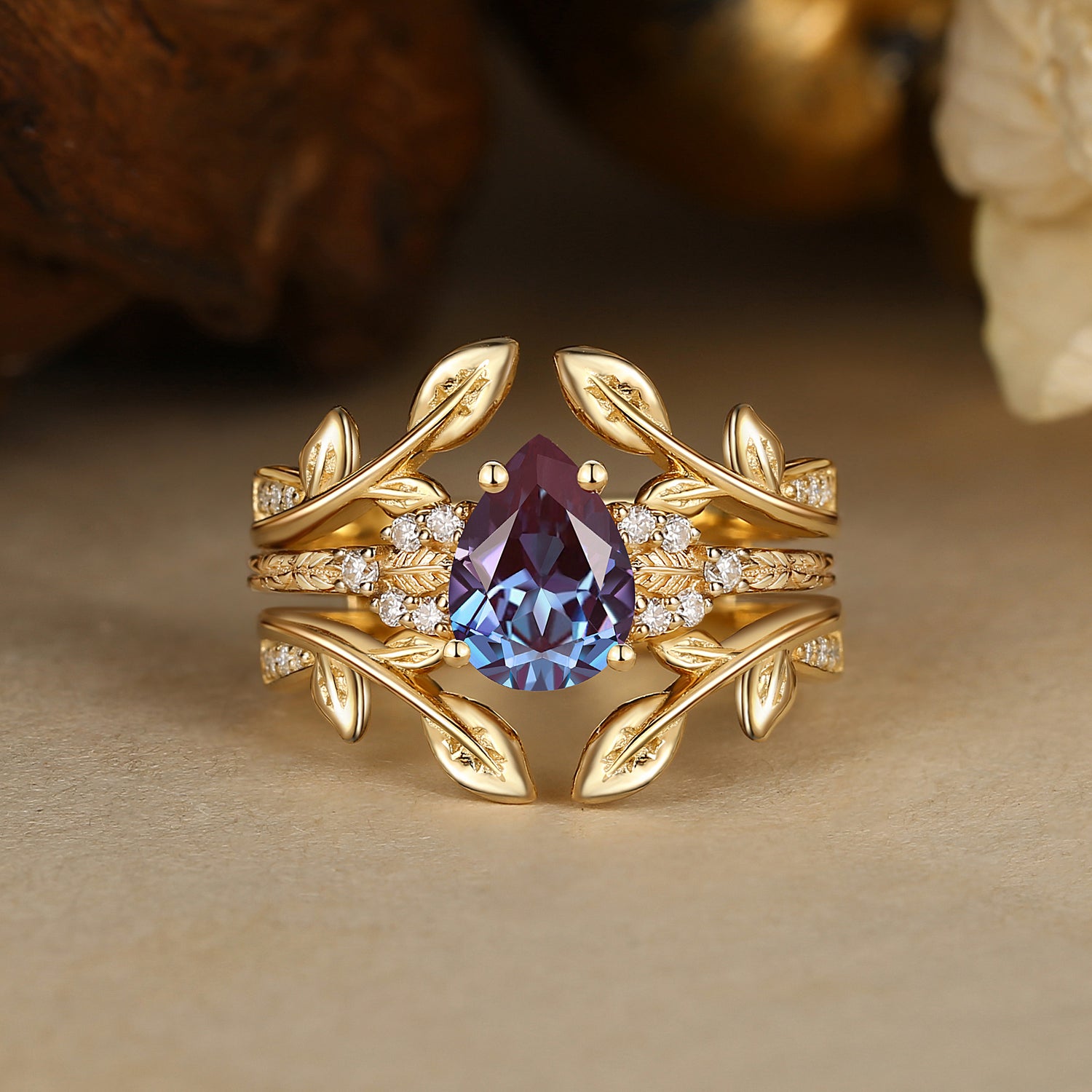 Laurianne - Pear Alexandrite Double Curved Ring Set 2pcs