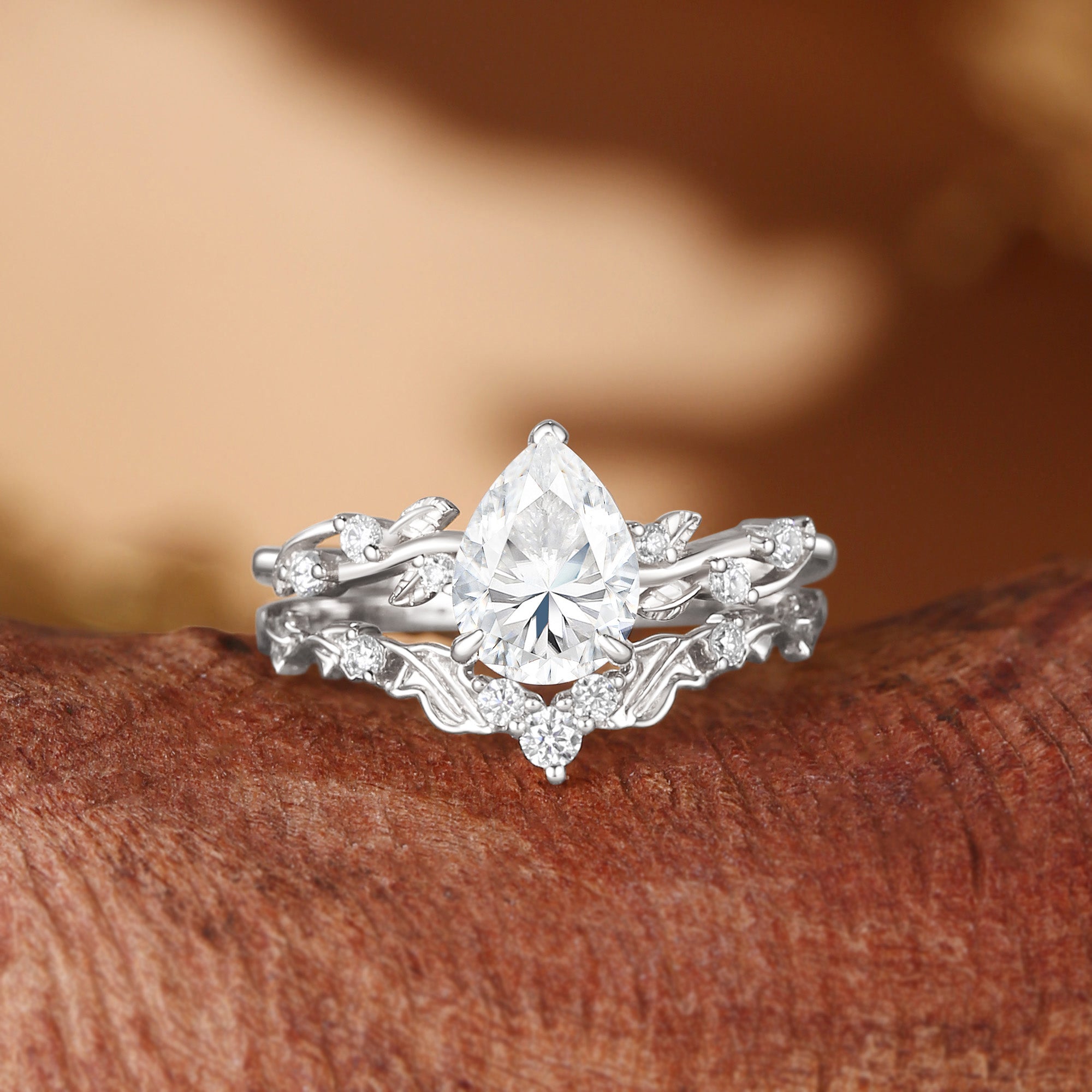 Clarissa - Pear Cut Moissanite Vine Inspired Leafy Bridal Set 2pcs