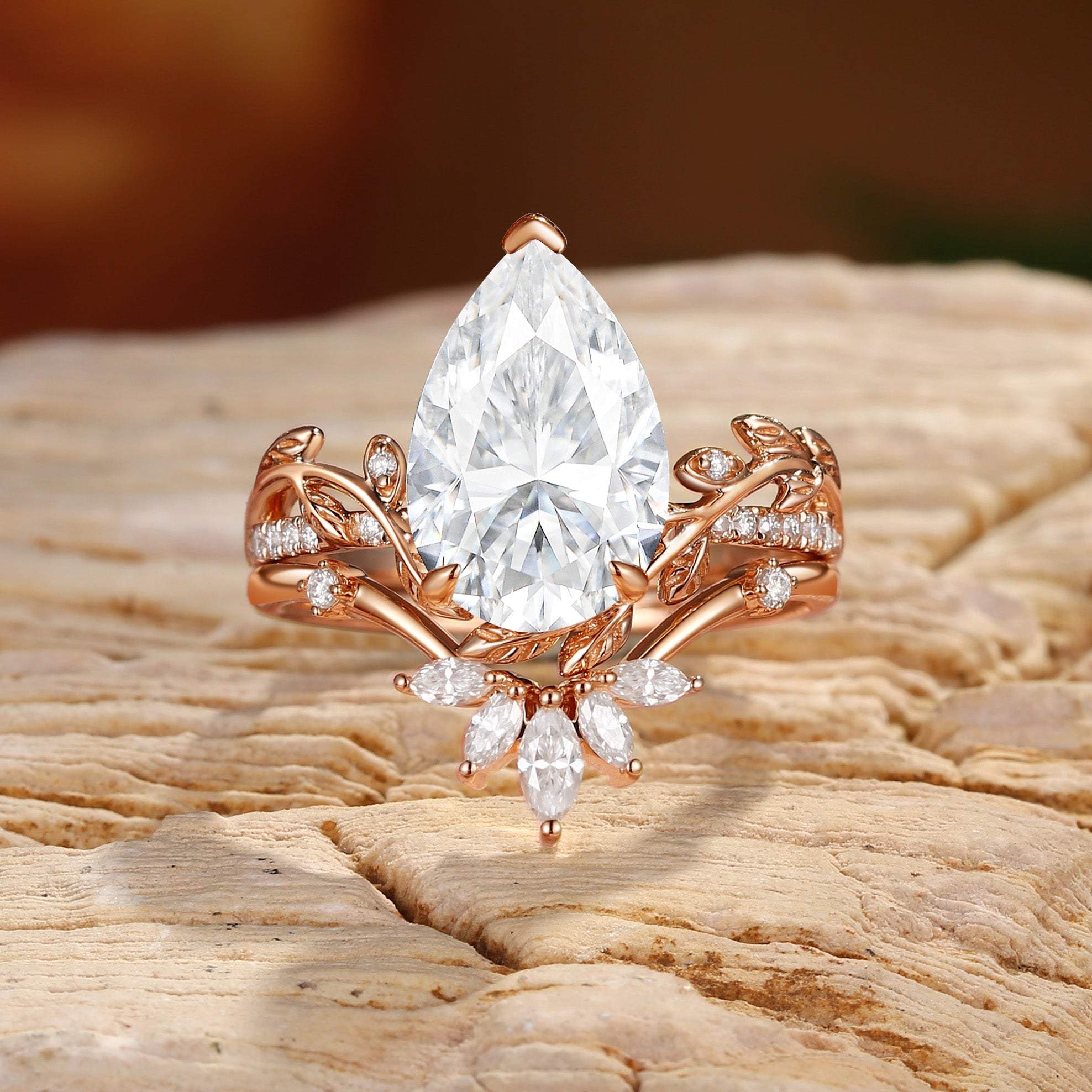 Leaf Ring - Pear Cut Moissanite Vine Inspired Leafy Bridal Set