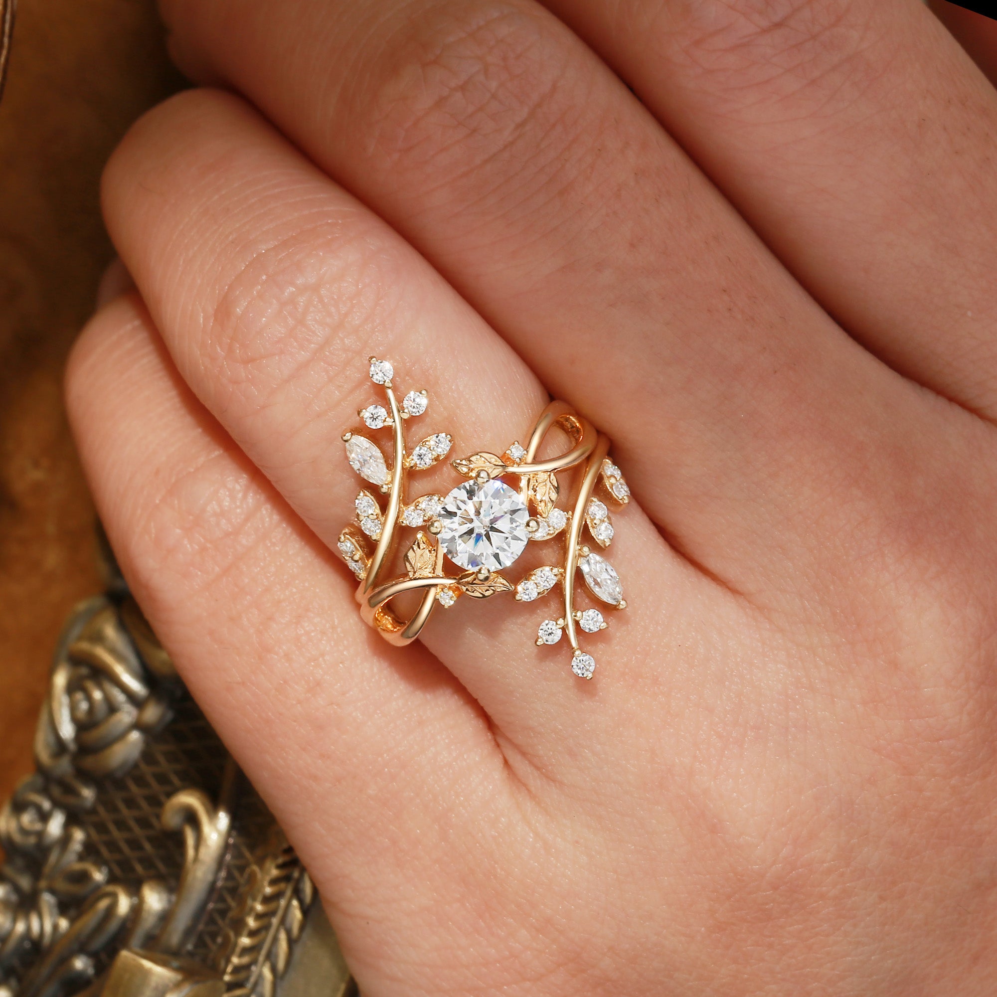 Damaris - Round Cut Moissanite Enhancer Bridal Set 2pcs