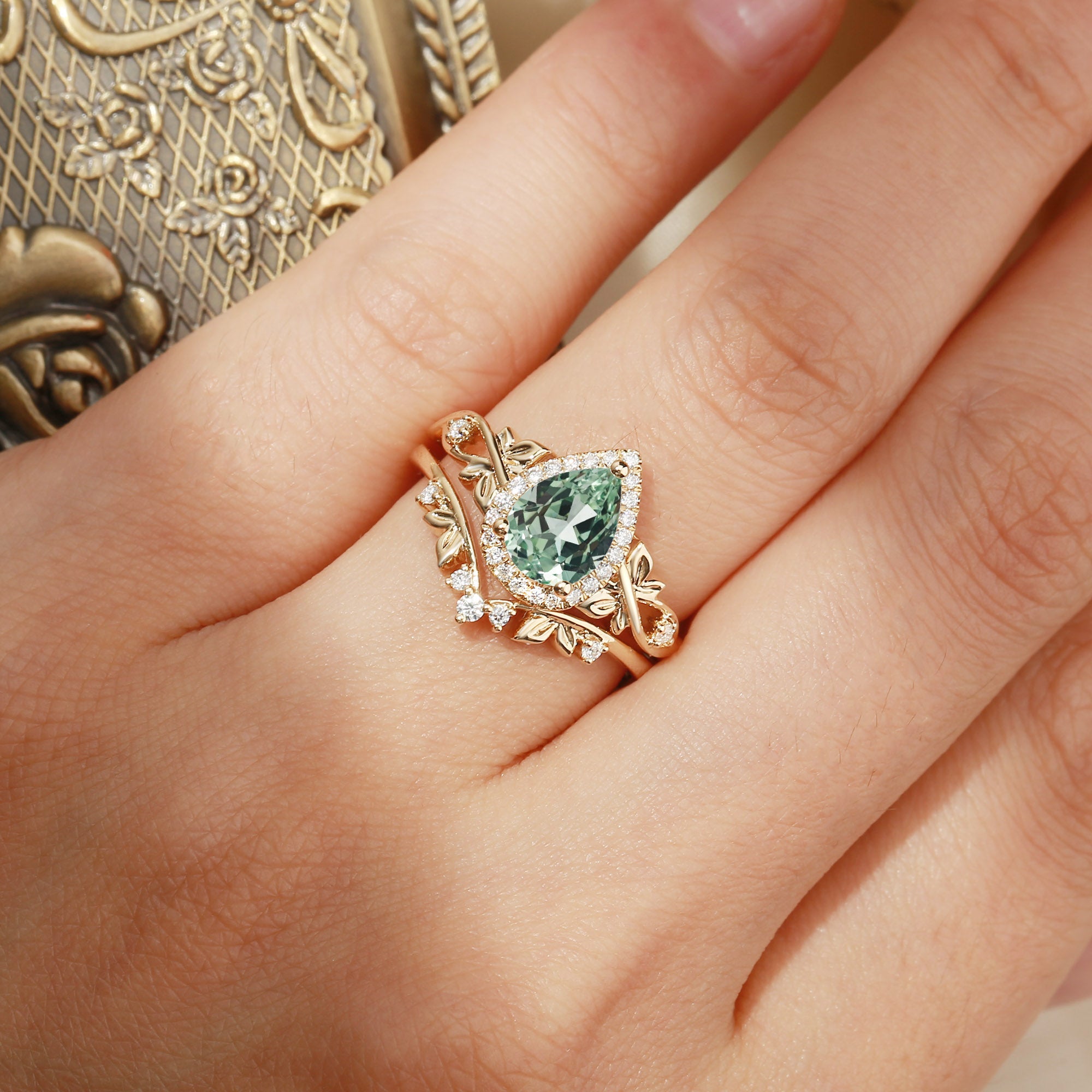 Halo Vintage Pear Cut Green Sapphire Butterfly Nature Inspired Bridal Set 2pcs - Albertine