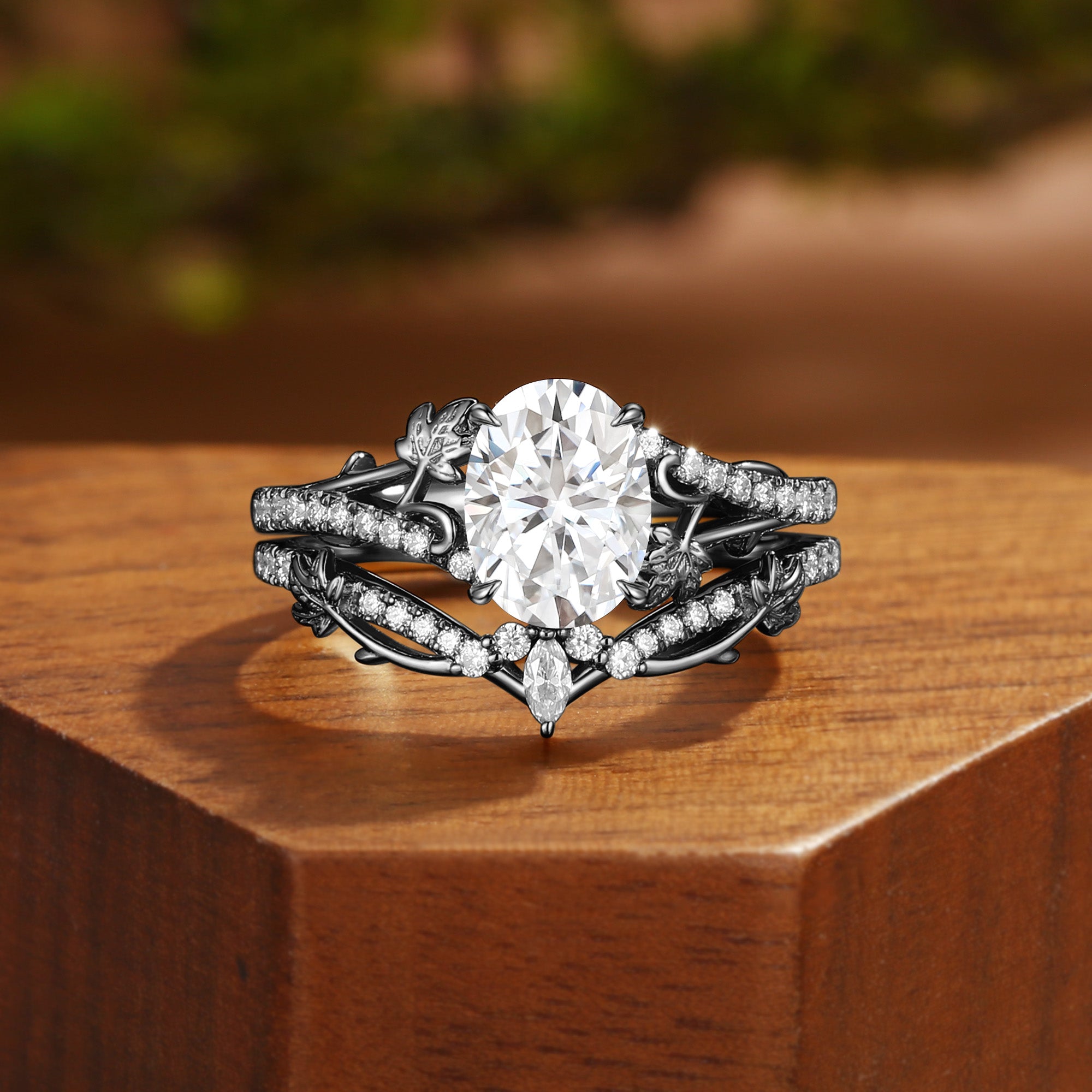 Melisande - Oval Cut  Moissanite Grape Leaf Engagement Ring Set 2Pcs