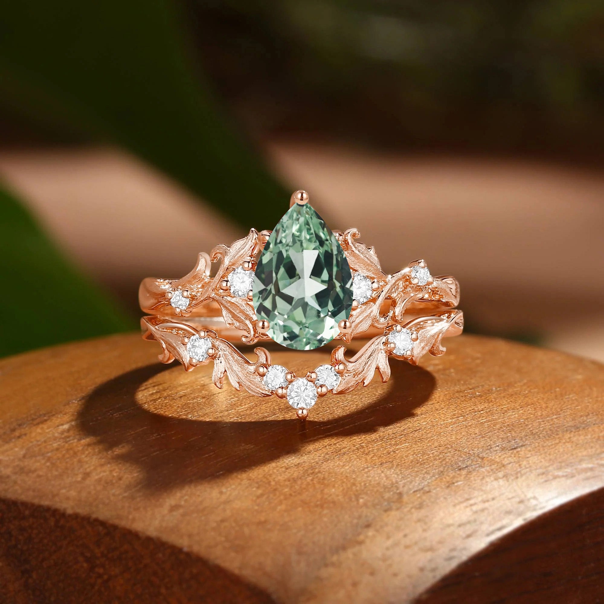 Pear Cut Green Sapphire Acanthus Inspired Art Deco Bridal Set 2pcs - Rosa