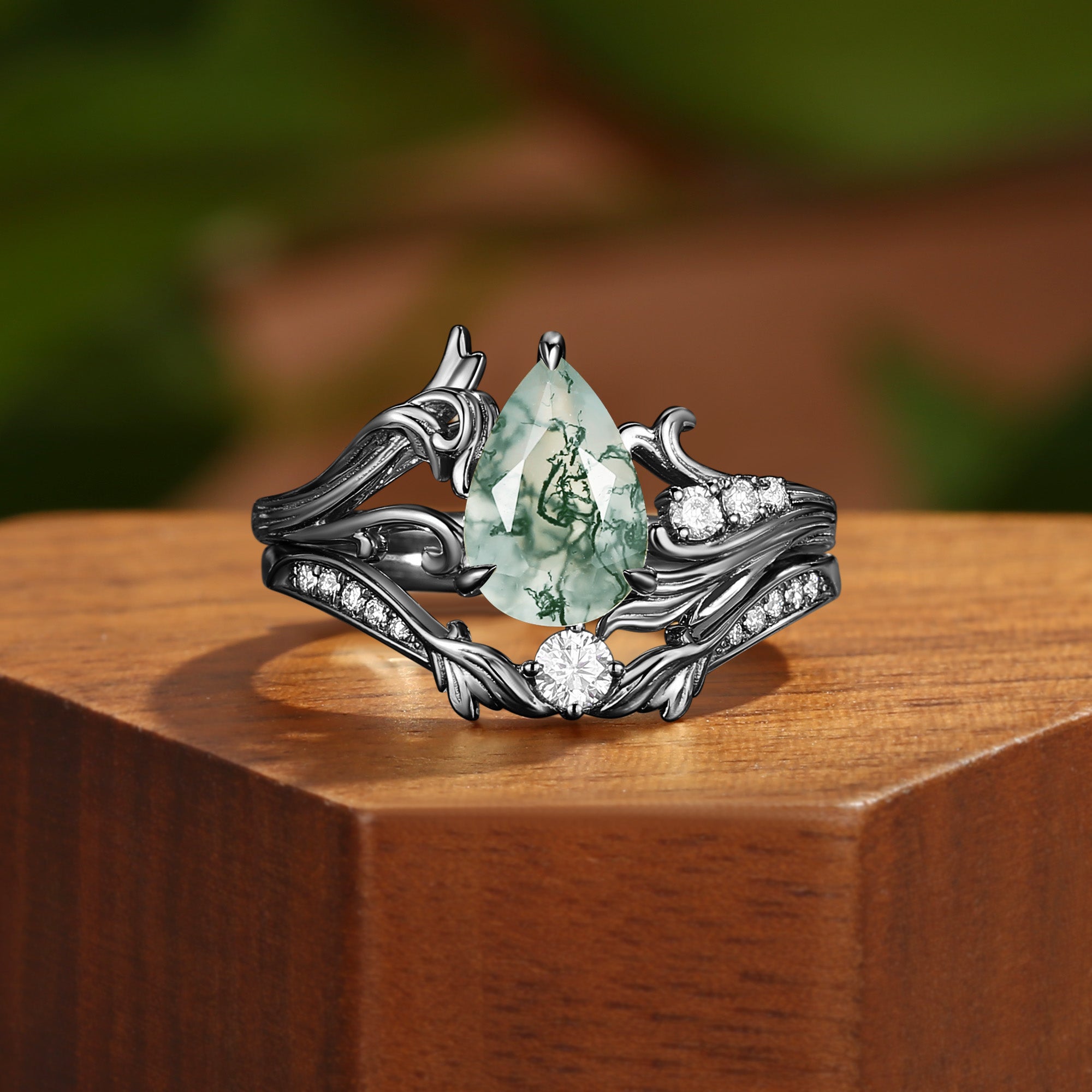 Vivienne - Vintage Pear Cut Moss Agate Acanthus Leaf Engagement Ring Set 2pcs