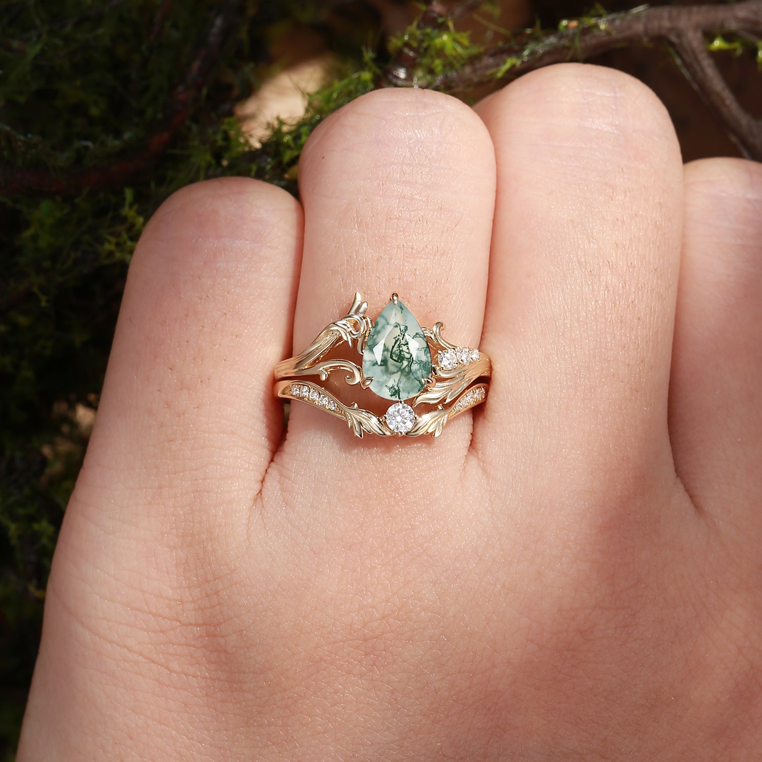 Vivienne - Vintage Pear Cut Moss Agate Acanthus Leaf Engagement Ring Set 2pcs