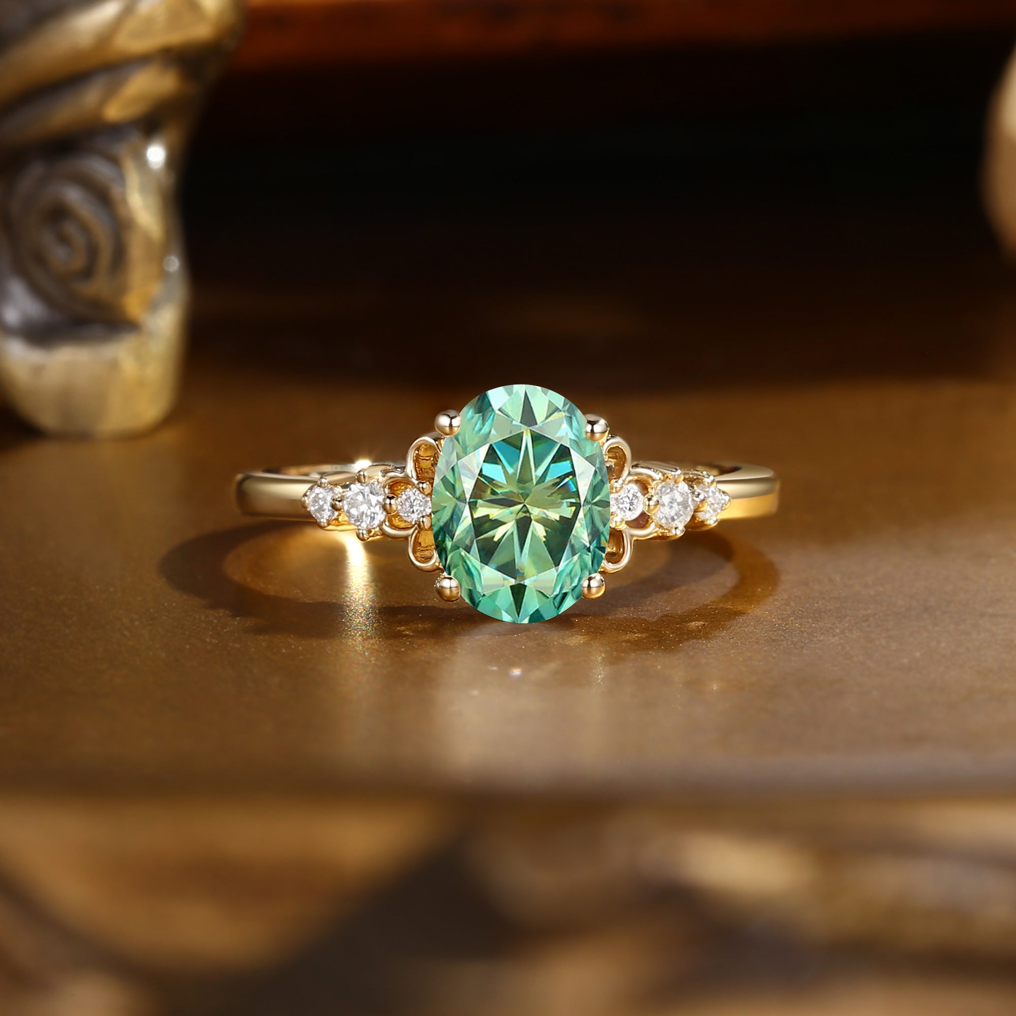 Oval Cut Green Moissanite Vintage Relief Engagement Ring - Swan Princess