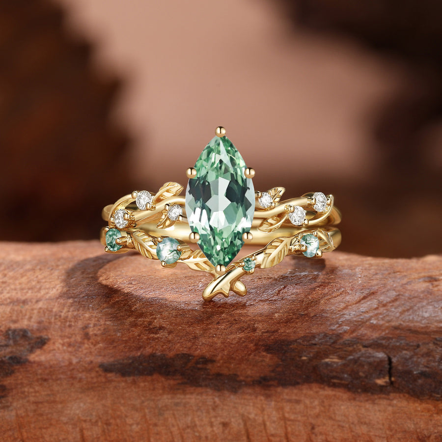 Lois - Marquise Lab Emerald Filigree Royalcore Wedding Ring