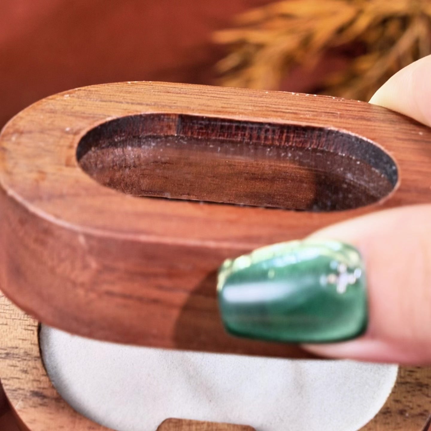 Load video: Katriel - 1.5CT Kite Cut Lab Green Sapphire Oak Leaf Engagement Ring