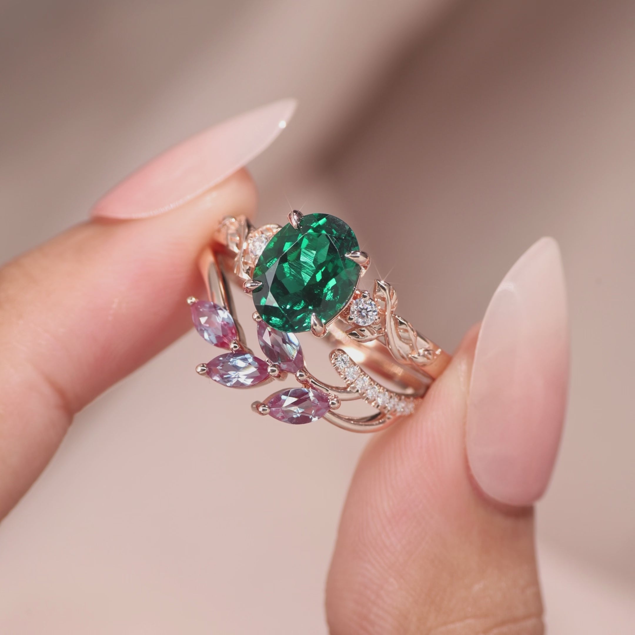 Load video: Eden - Oval Cut Lab Emerald Vintage Leaf Branch Bridal Sets 2pcs